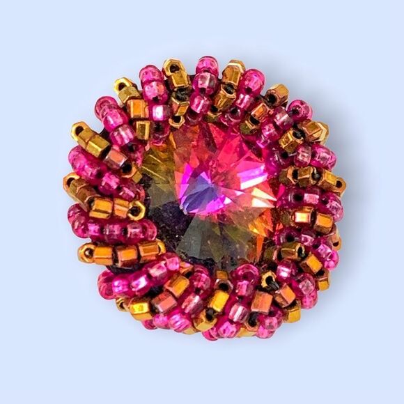 Swarovski watermelon rivoli artisan hand beaded hot pink gold pierced earrings - Picture 6 of 7